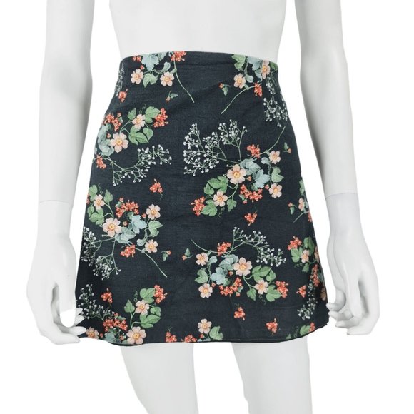 River Island Dresses & Skirts - River Island Black Floral Short Skirt UK 14 Zip Lined Cotton Blend